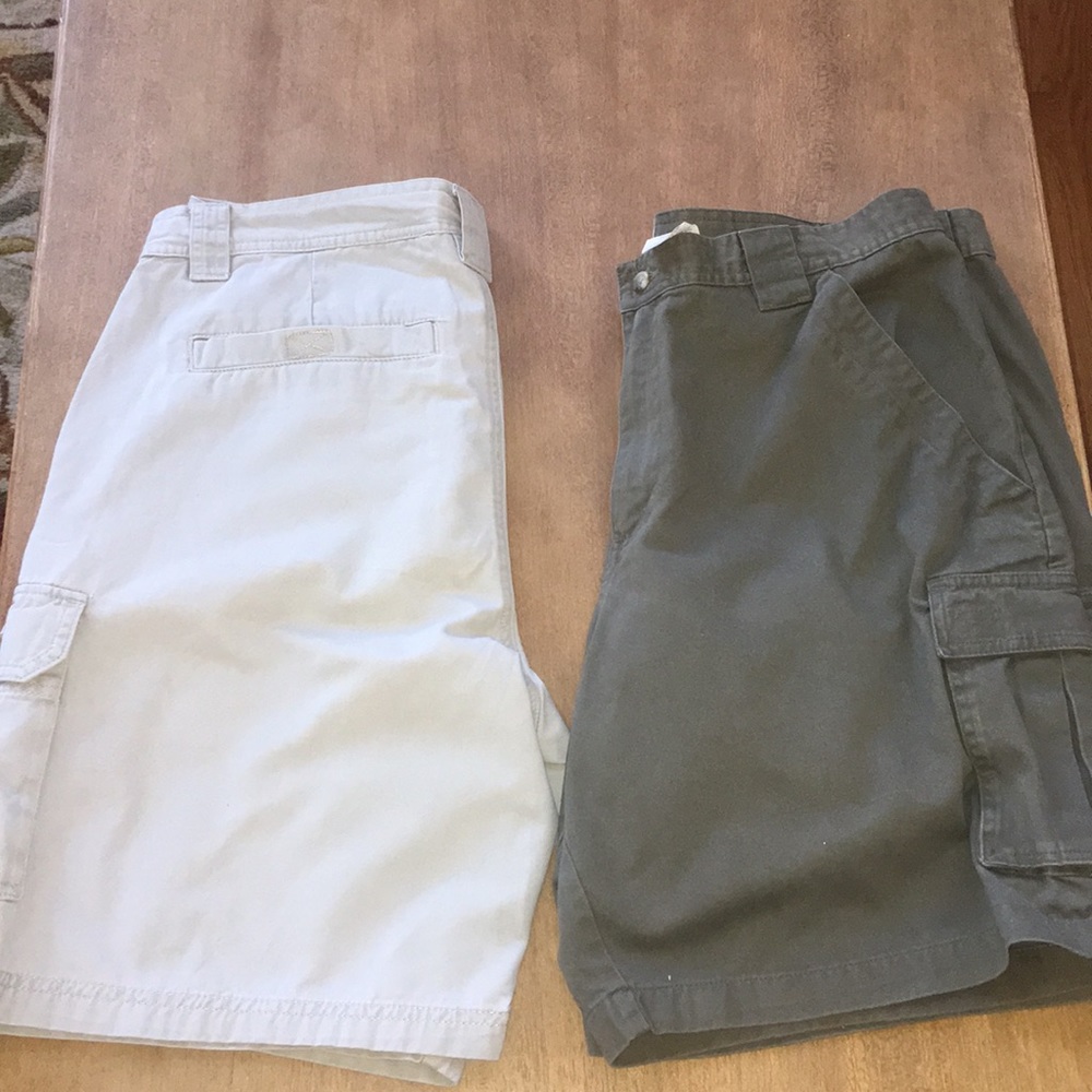 Men’s Columbia shorts, size 36/38